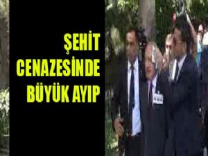 Kılıçdaroğlu'na yumurtalı saldırı