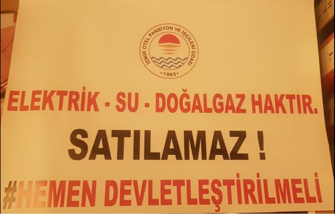 İzmir Otelciler Odası'ndan 'Hemen Devletleştirme' Eylemi