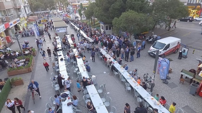 "Buyurun Dostlar Buyurun DEVA’nın İçten Sofrasına"
