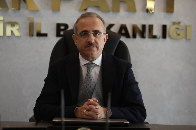 AK Partili Sürekli: "–mış gibi yapmanın tarihini yazdılar!”