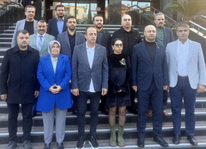Buca Cumhur ittifakı meclise katılmayarak protesto etti