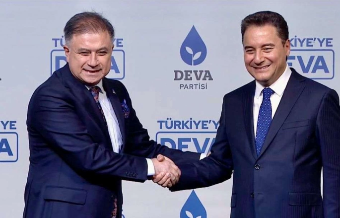 DEVA Partisi, İzmir’de Aybar Uygur’a Emanet