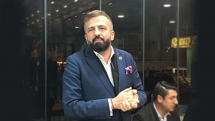 AK Parti Buca Belediye Meclis Üyesi Av. Hakan Kalfaoğlu'na Saldırı