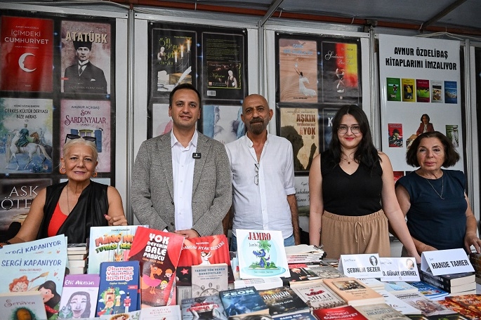 Bornova’da Kitap Dolu Günler Başlıyor