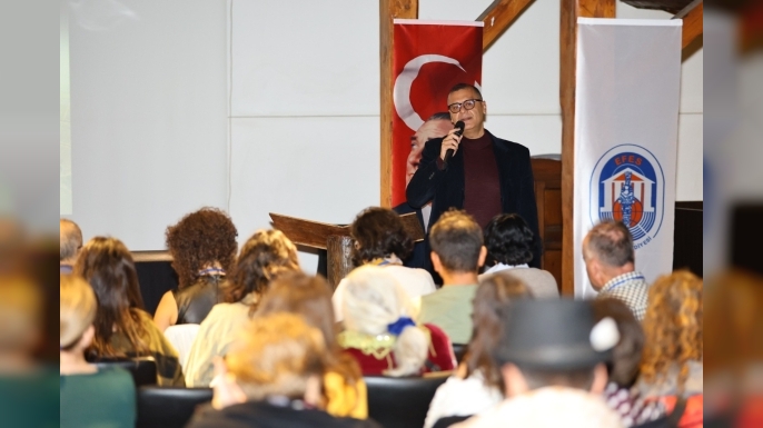 EFES SELÇUK’TA HERAKLEITOS VE İOANNA KUÇURADİ FELSEFE GÜNLERİ BAŞLADI