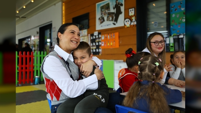 ATATÜRK’ÜN İSMİ DE RESMİ DE YÜREKLERDE: EFES SELÇUK’TAN ÖRNEK UYGULAMA