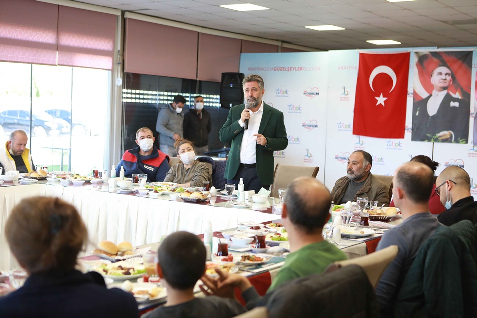Sandal, "Hiçbir zaman yalnız kalmayacaksınız!”
