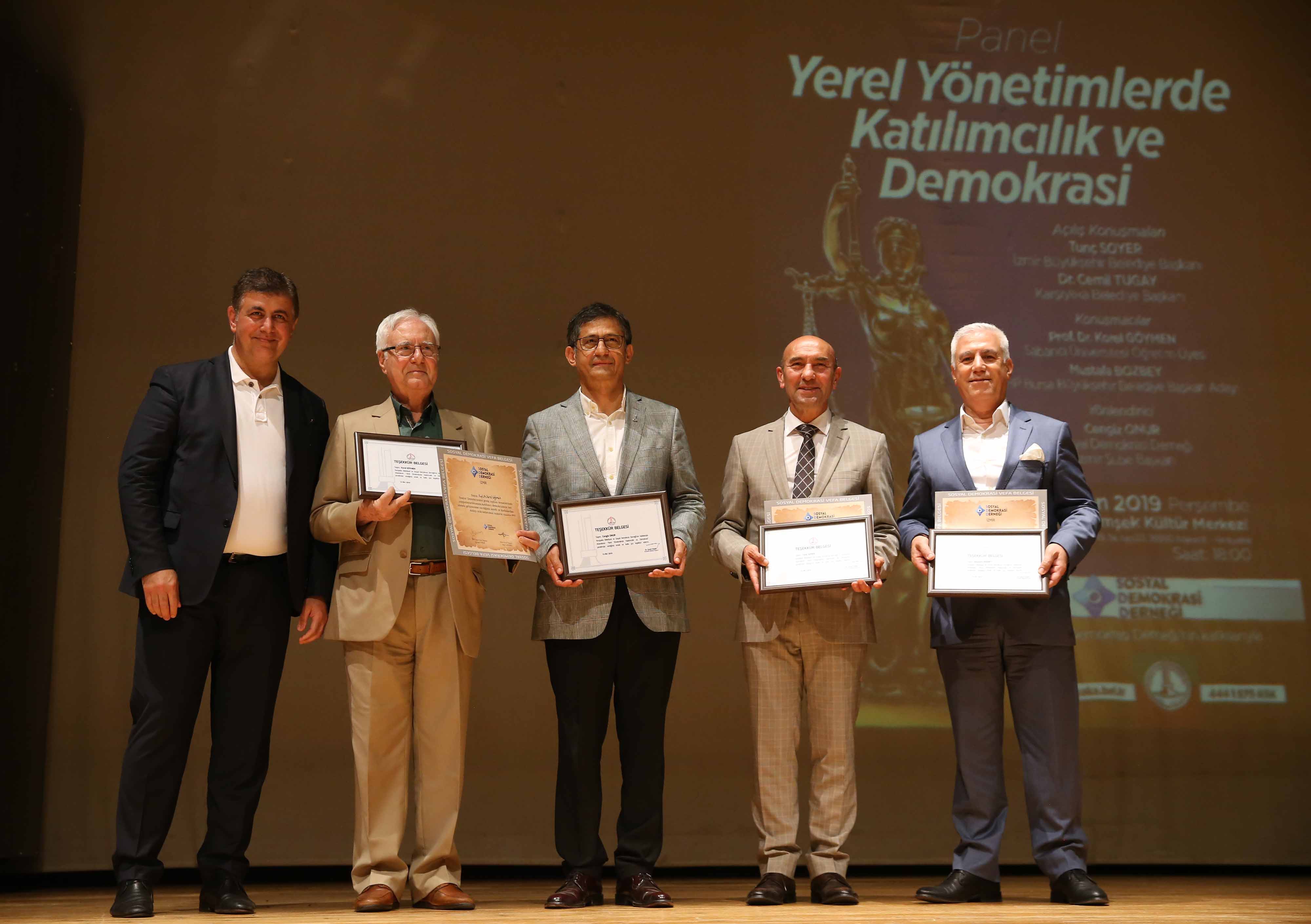 Başkanlardan ‘demokrasi’ buluşması